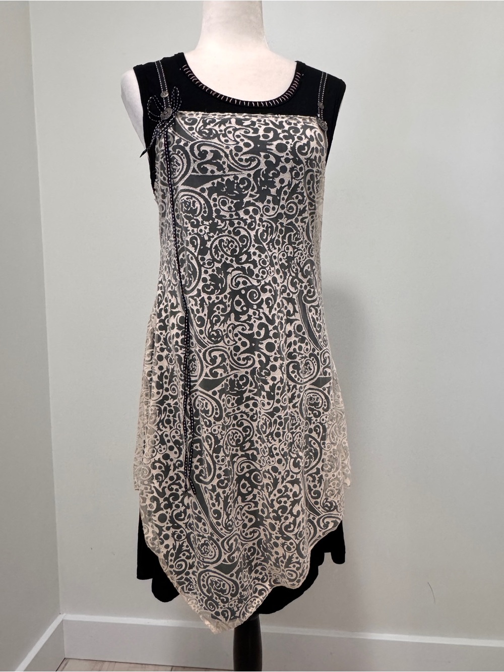 Papillon Blanc Black and Cream Asymmetrical Lace Overlay Dress